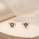Sleek Sunflower Design Silver Toe Ring