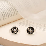 Antique Crown Design Floral Silver Toe Ring