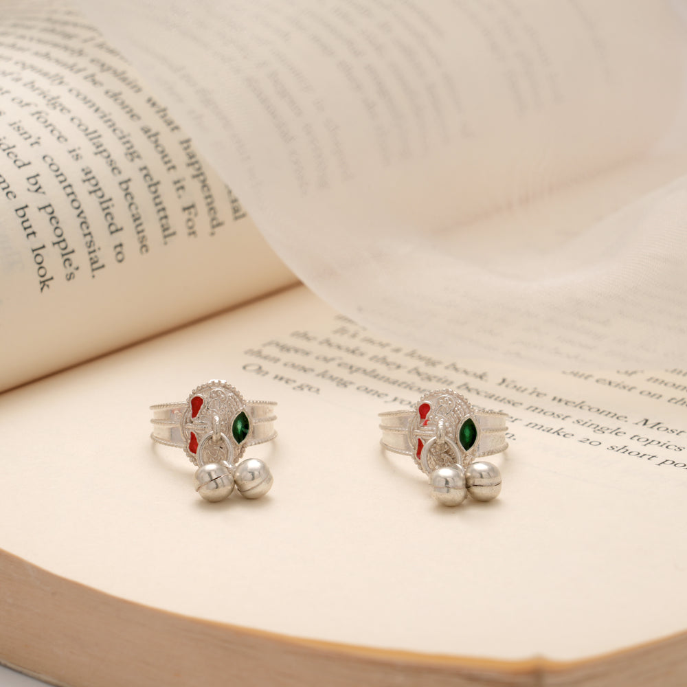 Oval Shape Enamel Silver Salangai Metti
