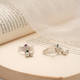 Sleek Leafy Design Enamel Silver Toe Ring