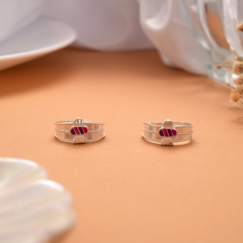 Stylish Red Enamel Silver Toe Ring