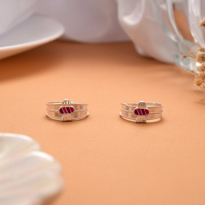Stylish Red Enamel Silver Toe Ring