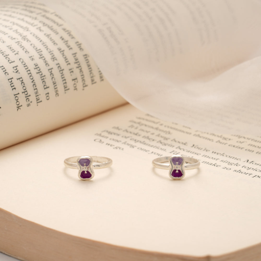 Sleek Curved Design Silver Toe Ring