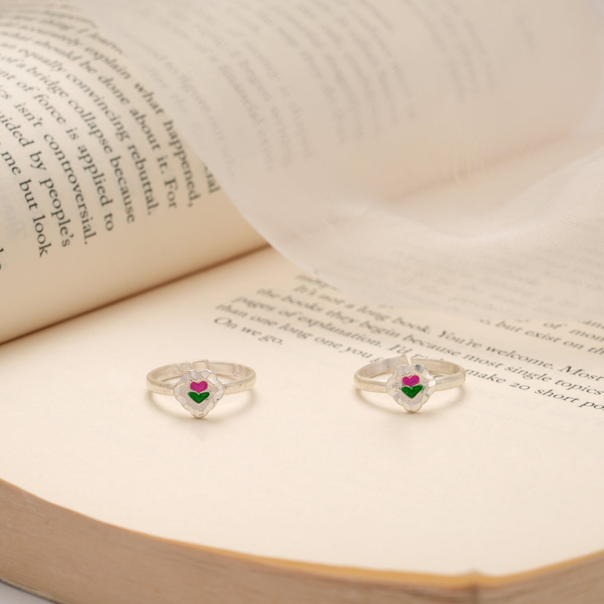 Pink and Green Heart Enamel Silver Toe Ring