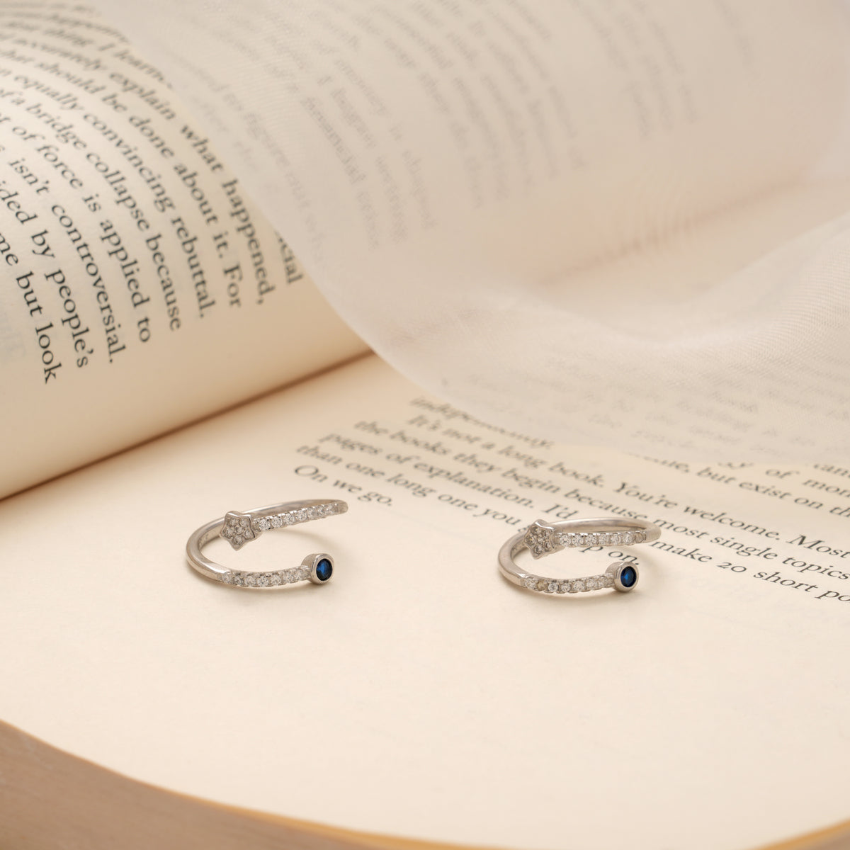 Cute Little Blue Stone Silver Star Toe Ring