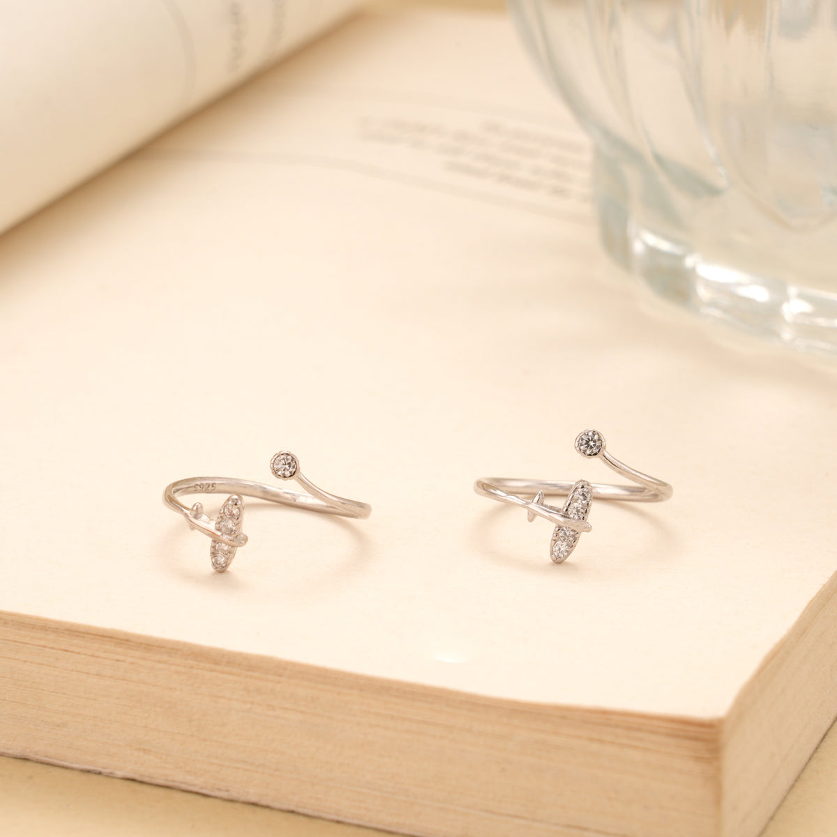 Stylish Cubic Stone Silver Toe Ring