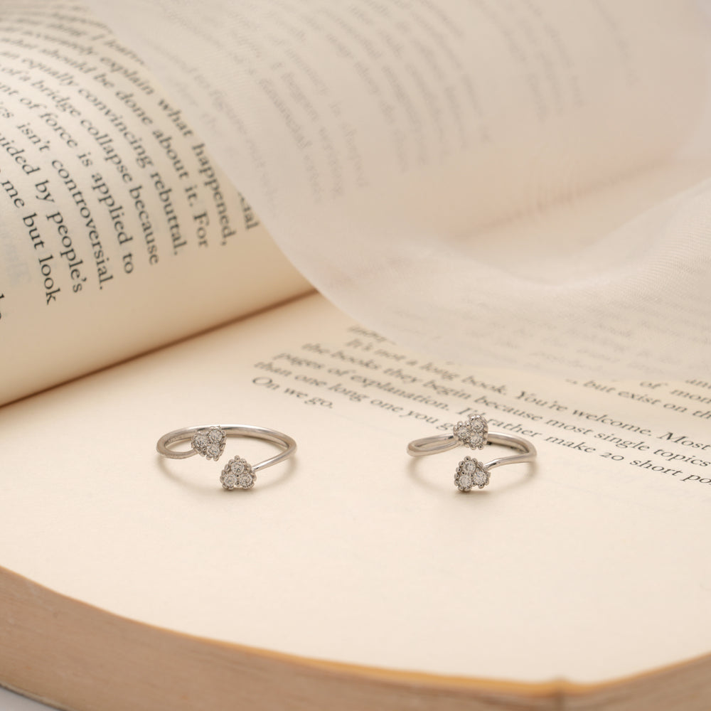Tiny Charm Dual Heart Design Silver Toe Ring