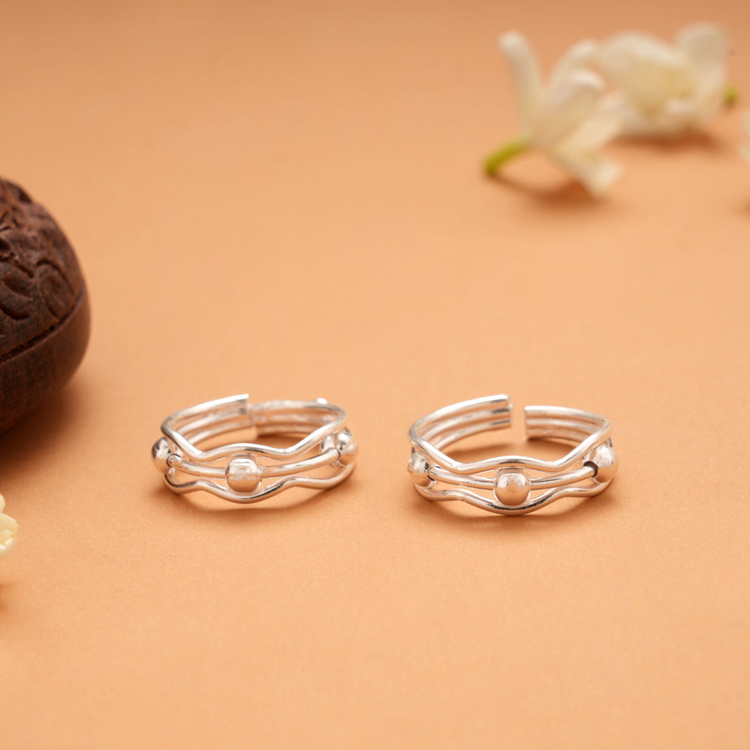 Modern Multi Layer Ball Toe Ring