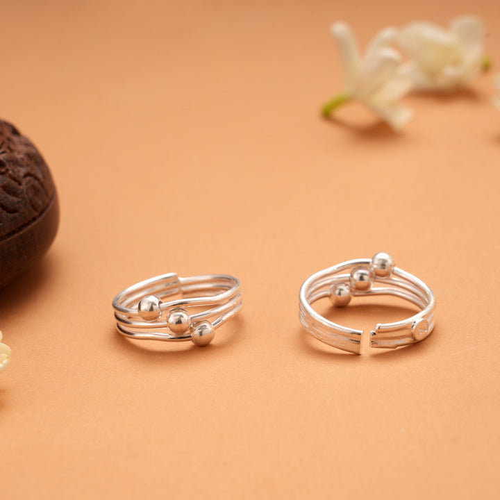Bold Minimal Design Silver Toe Ring