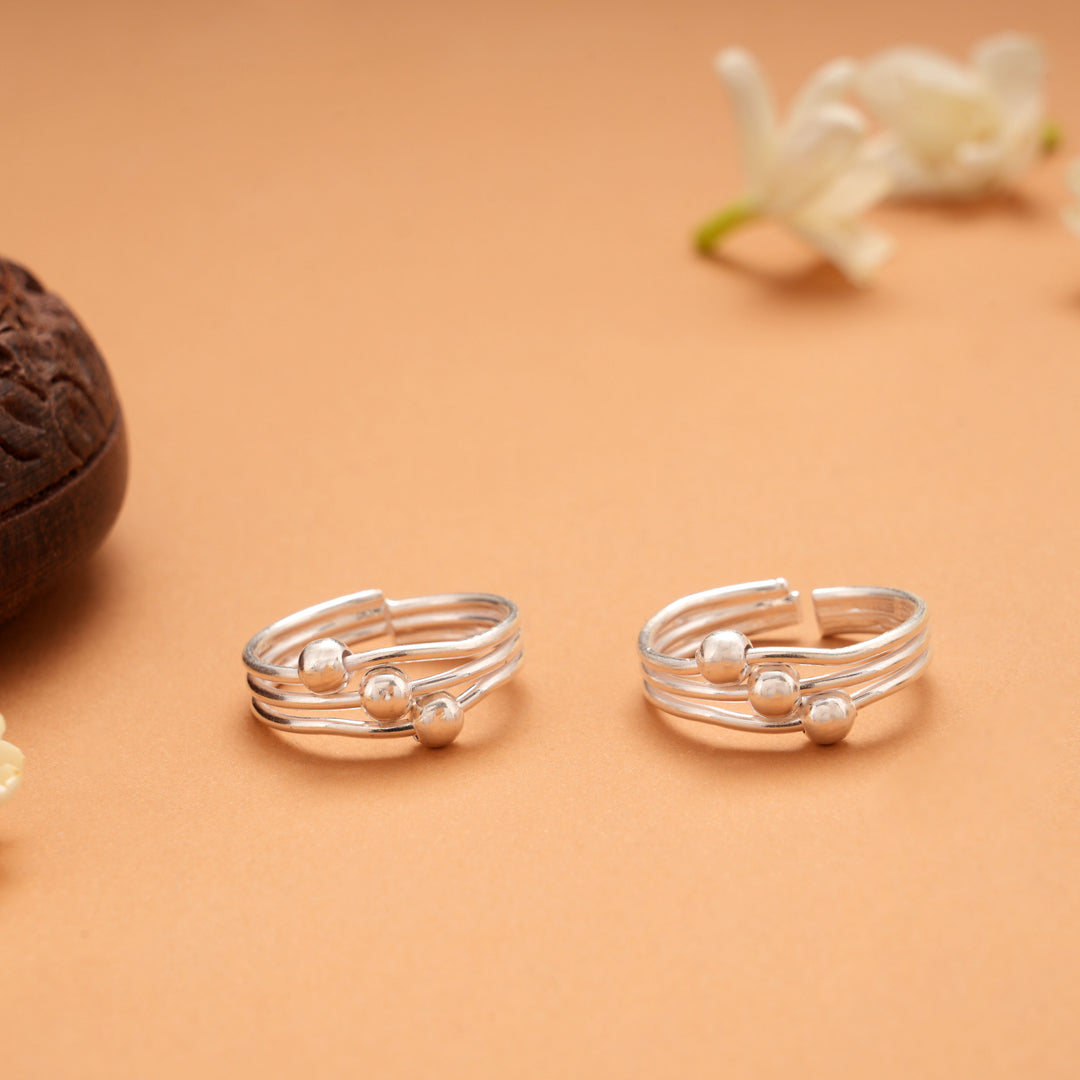 Bold Minimal Design Silver Toe Ring