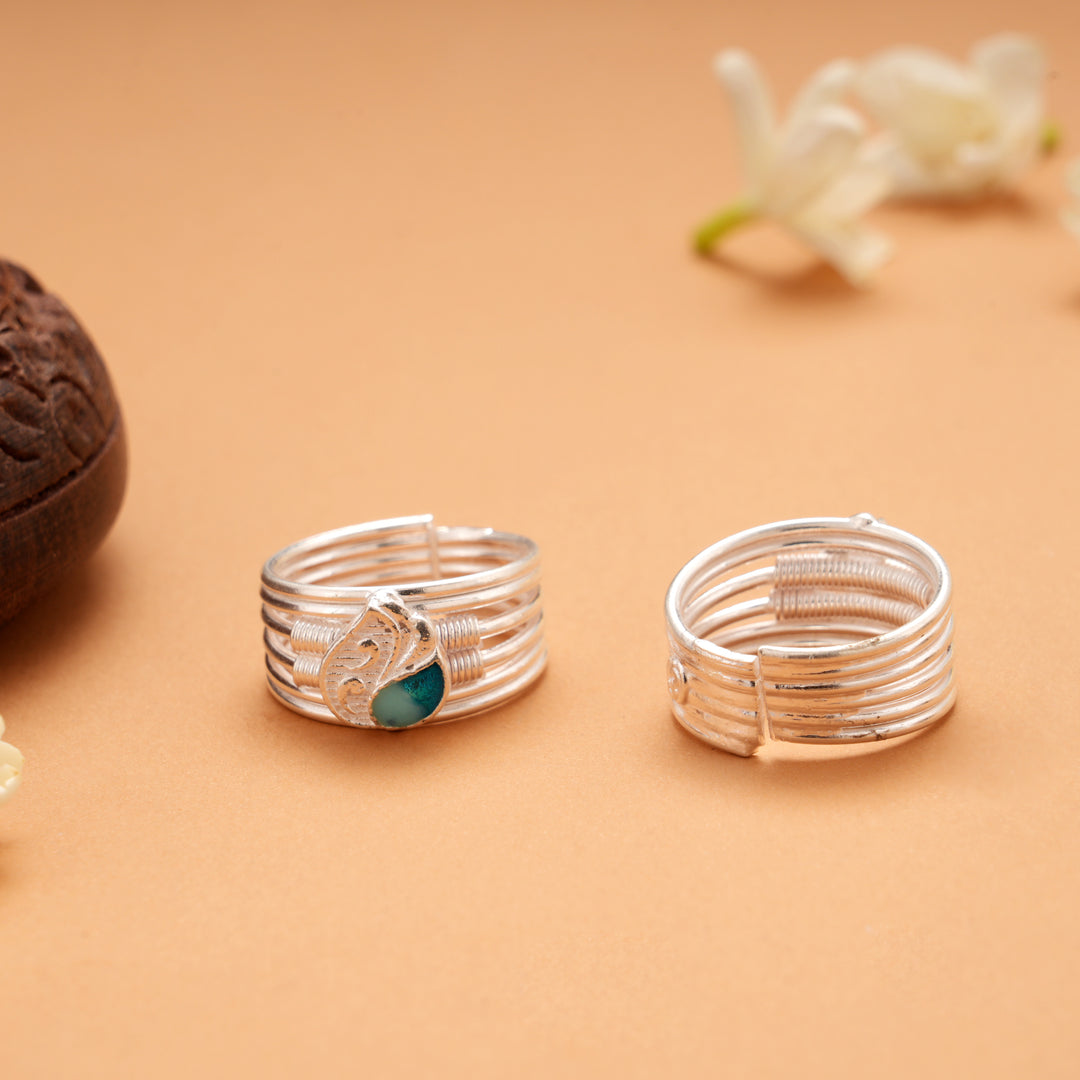 Tri Leaf Bold Design Silver Toe Ring
