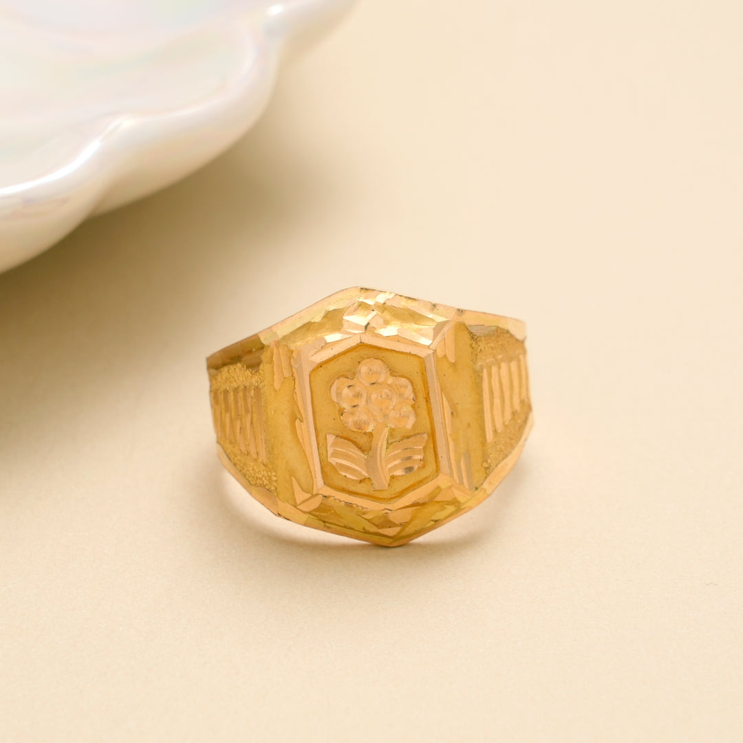Traditional Flower Engraved Gold Ring