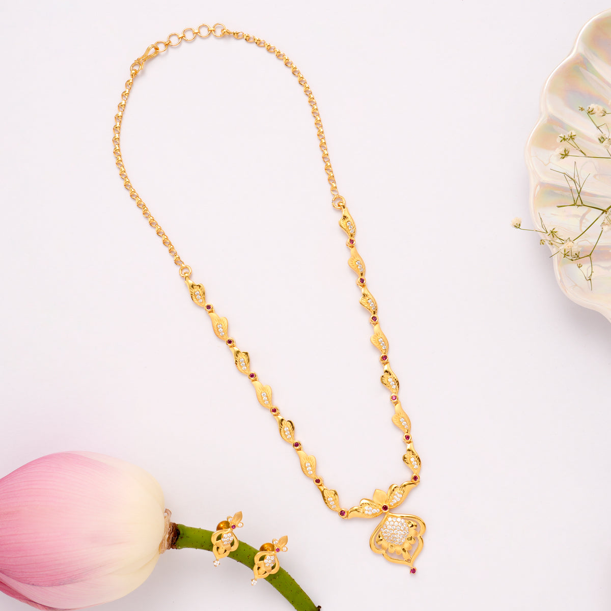 Floral Ruby Stone Golden Necklace Set