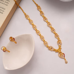 Radiant Floral Leaf Golden Necklace Set