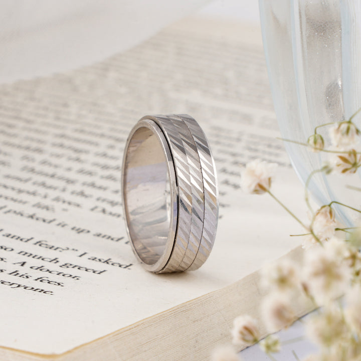 Luxury Men’s Silver Wedding Band Ring