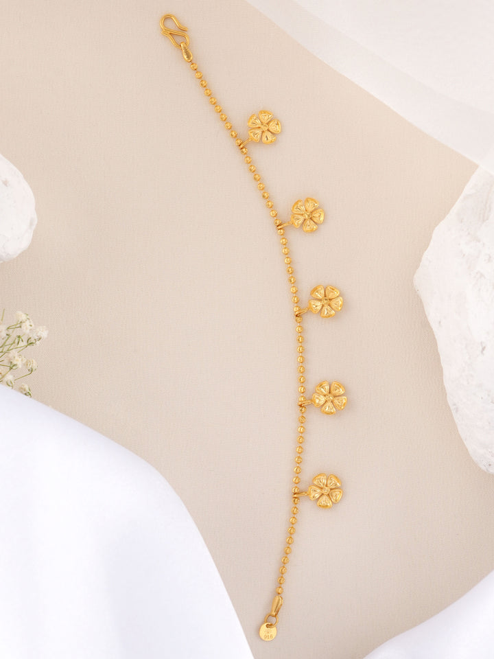 Lovely Floral Charm Gold Bracelet