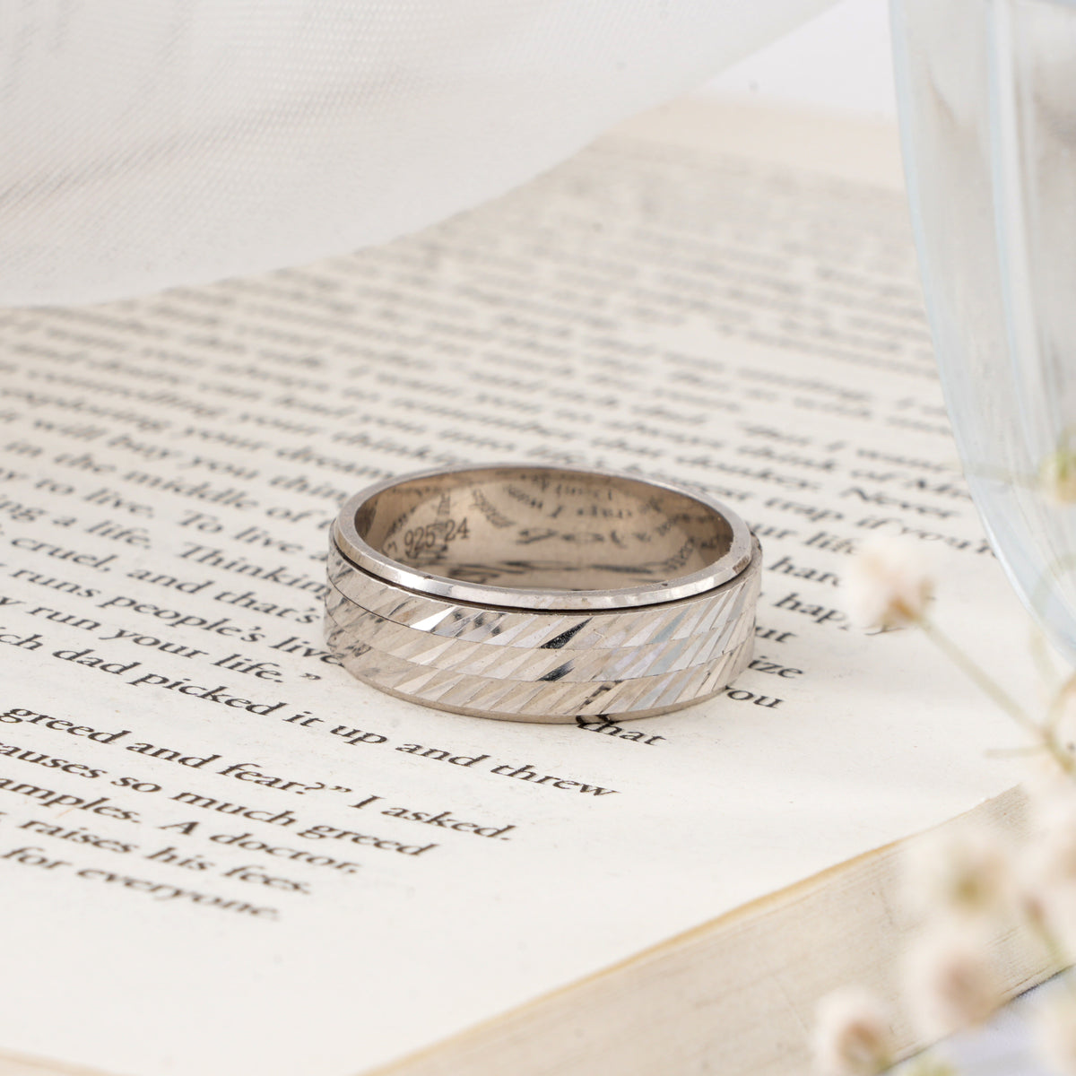 Luxury Men’s Silver Wedding Band Ring