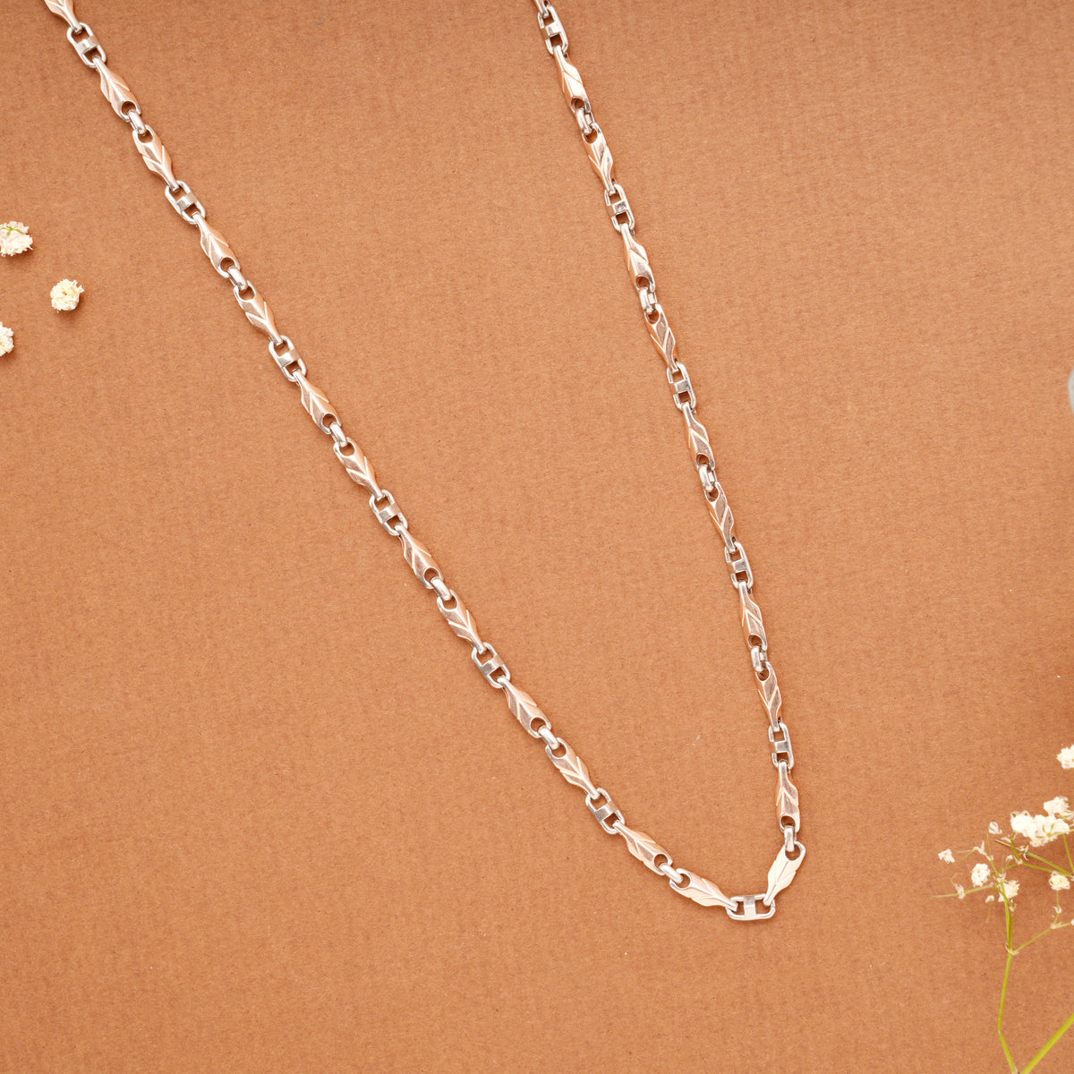 Dual Arrow Link Pattern Silver Men’s Chain