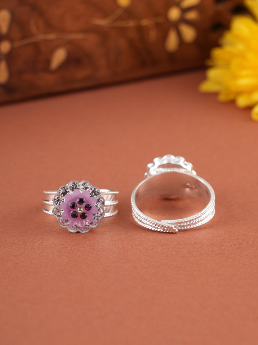 Purple Colour Crystal Fancy Silver Metti