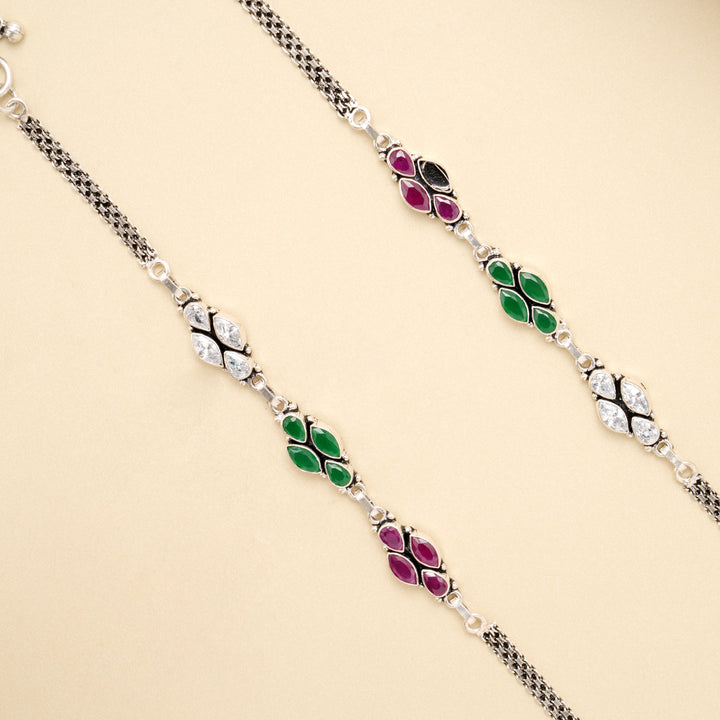 Floral Radiance Silver Anklet
