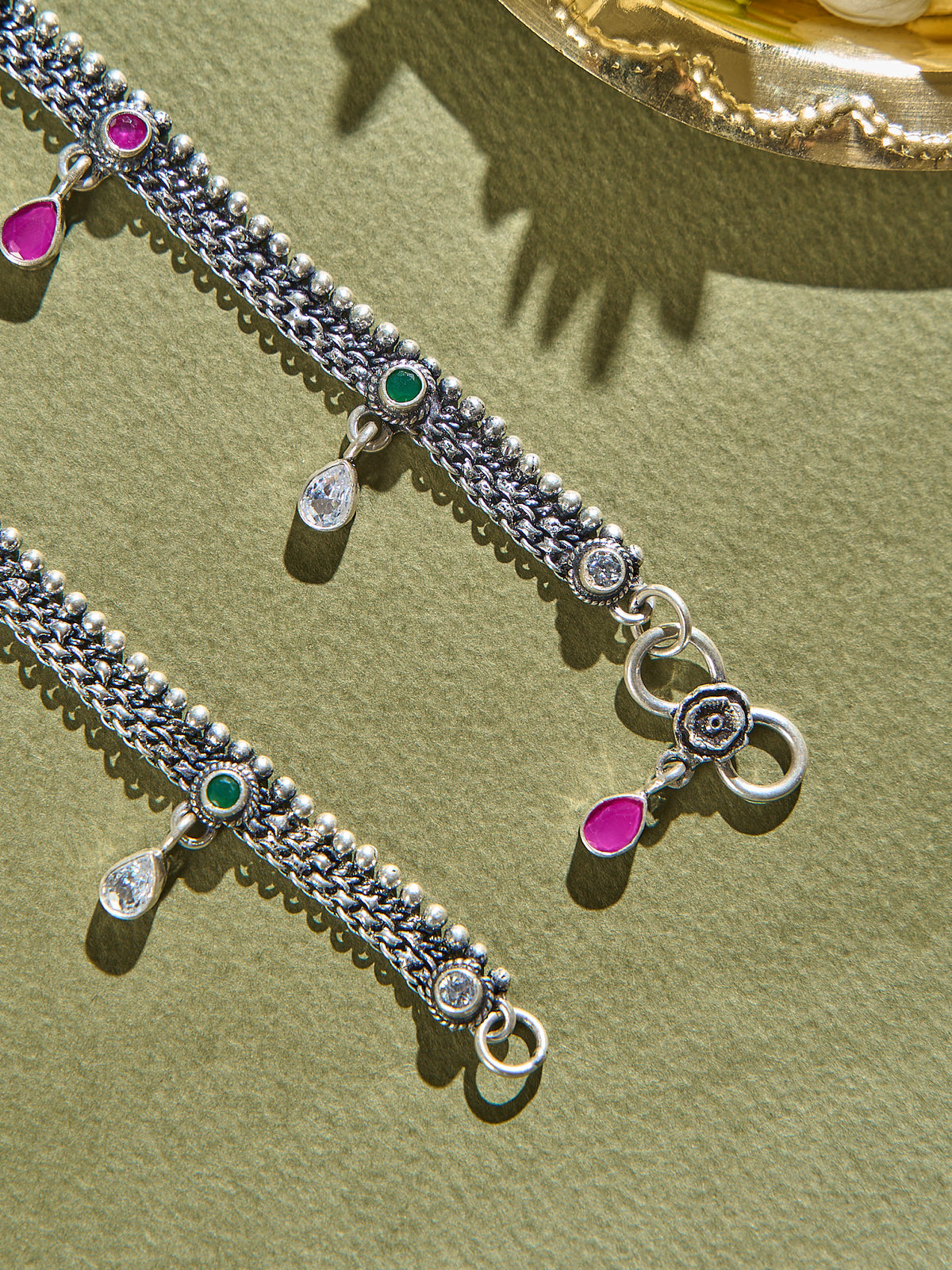 Elegant Floral Drops Antique Anklet