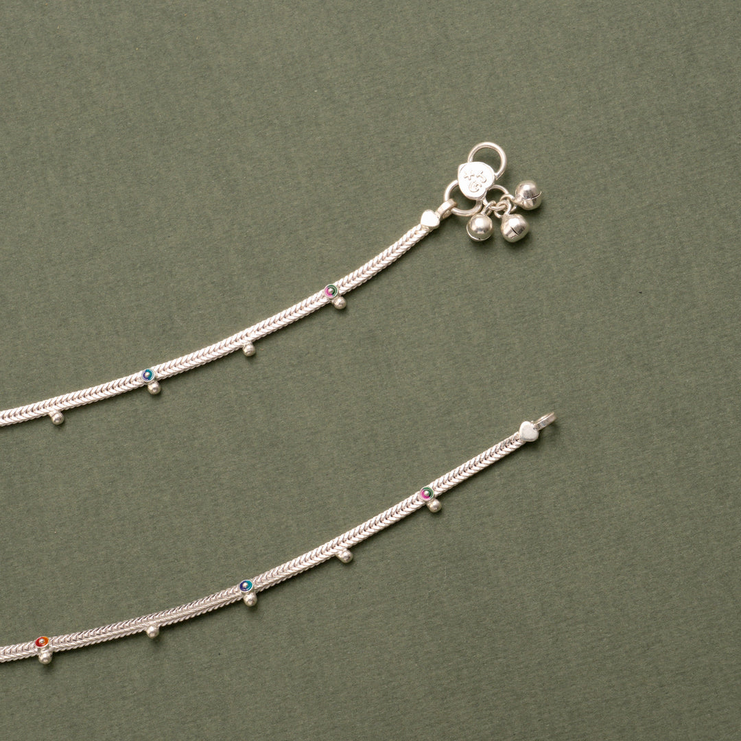 Minimal Enamel Pattern Silver Anklet