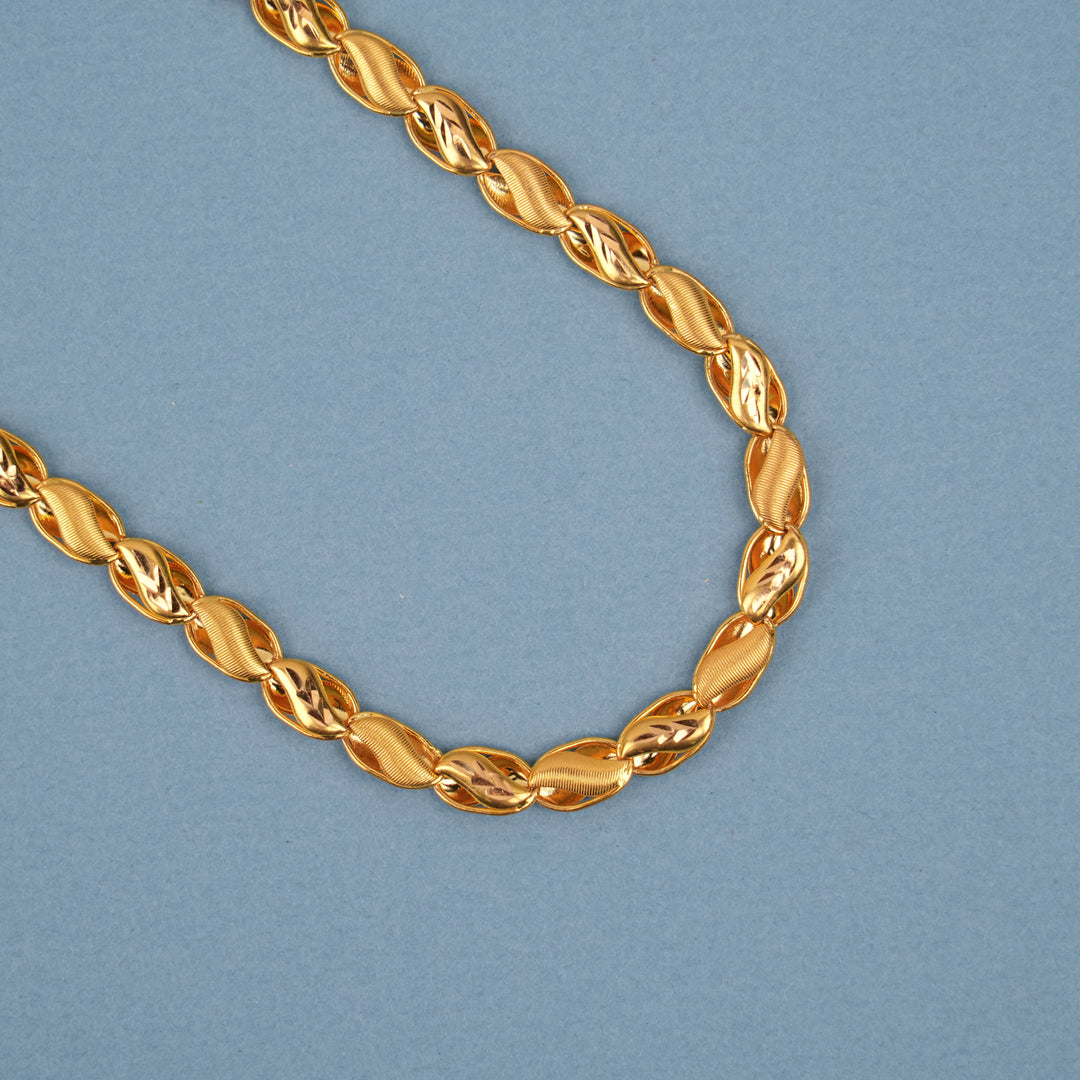 Twisted Gold Leaf Pattern Aura Chain