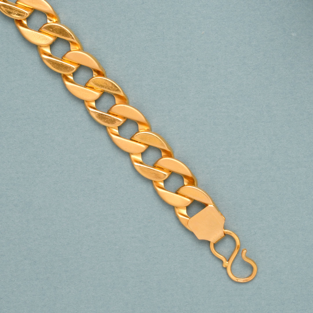 Curb Pattern Gold Bracelet for Men