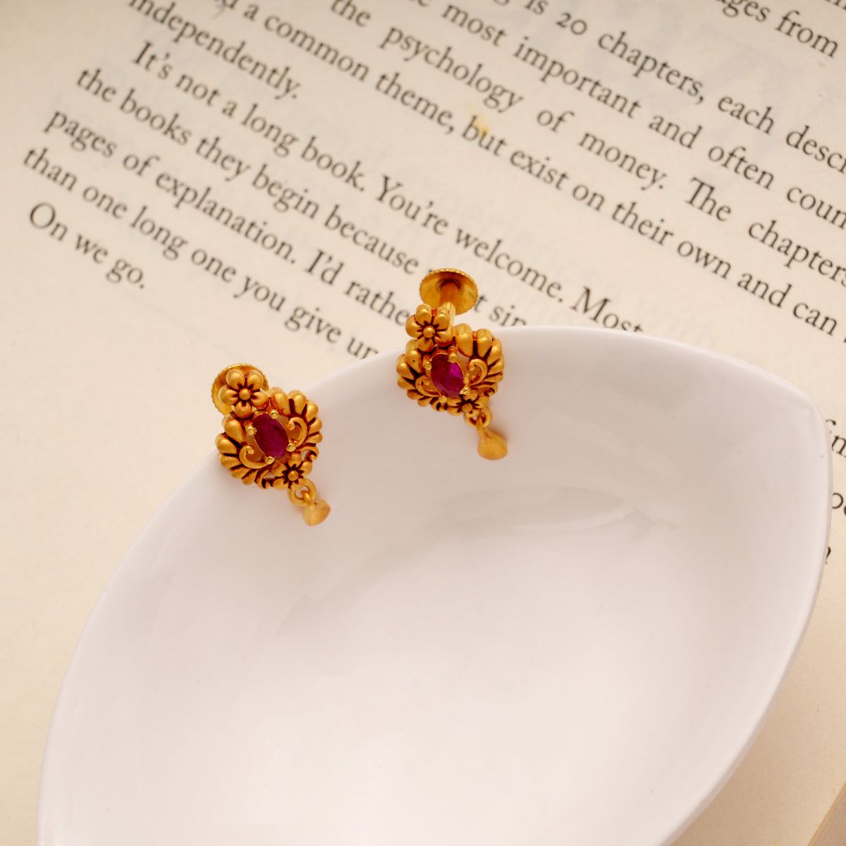 Divine Lakshmi Paper Casting Golden Necklace Set
