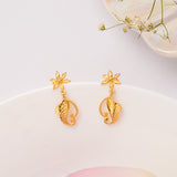 Leafy Flower Design Golden Necklace Set