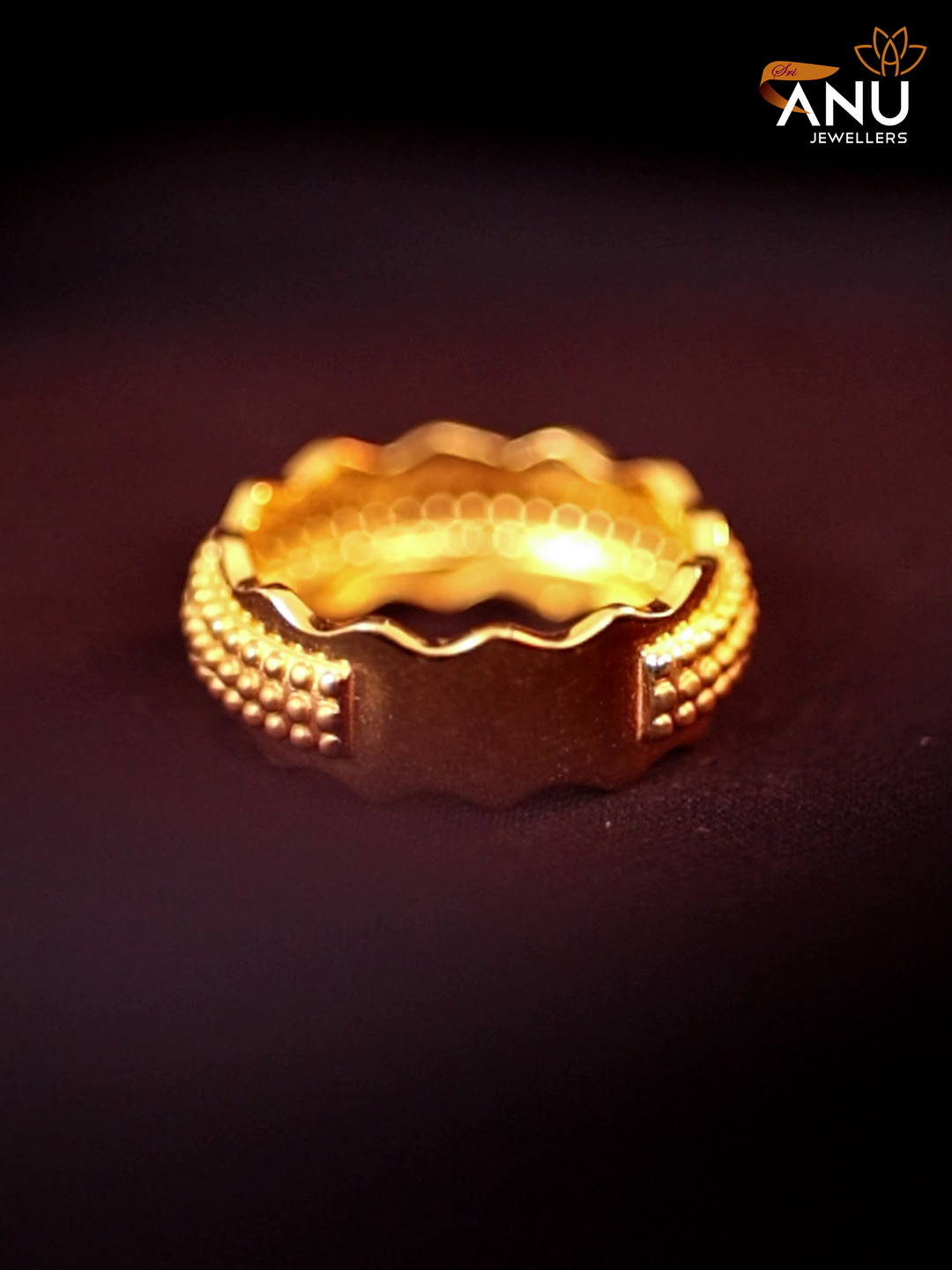Crown Edge Gold Border Band Ring