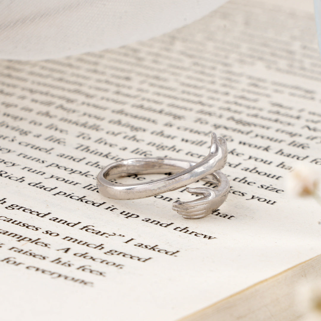 Sterling Silver Wrap-Around Hug Ring