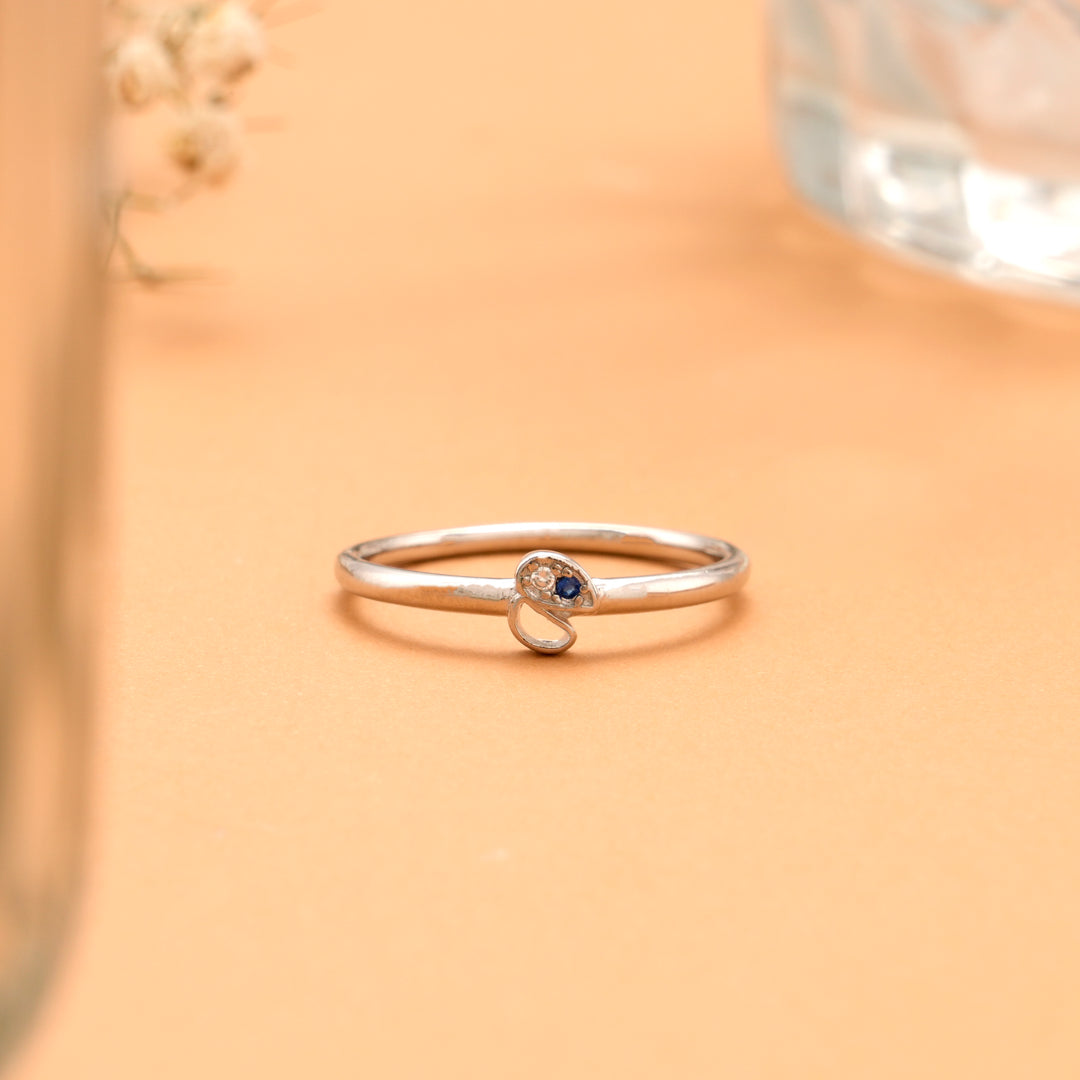 Classic S Pattern with Blue Stone Silver Ring