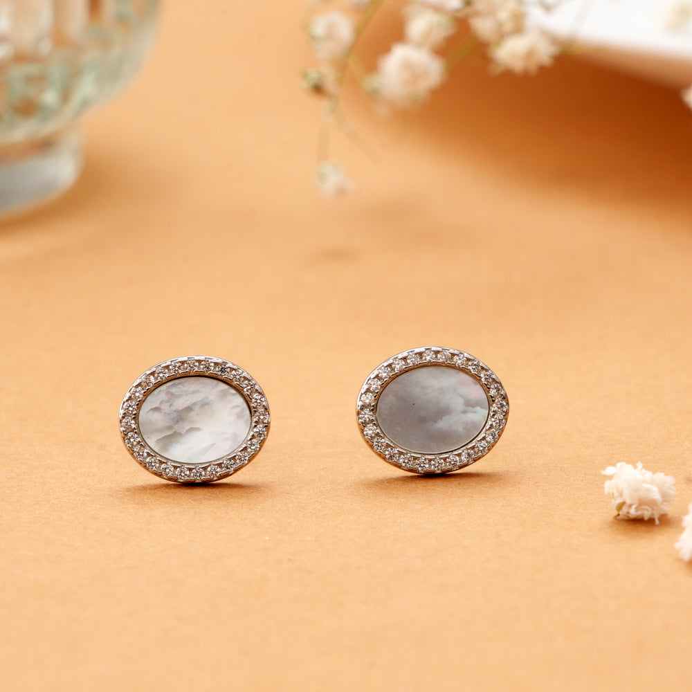 Round Shape with Mother of Pearl Silver Studs
