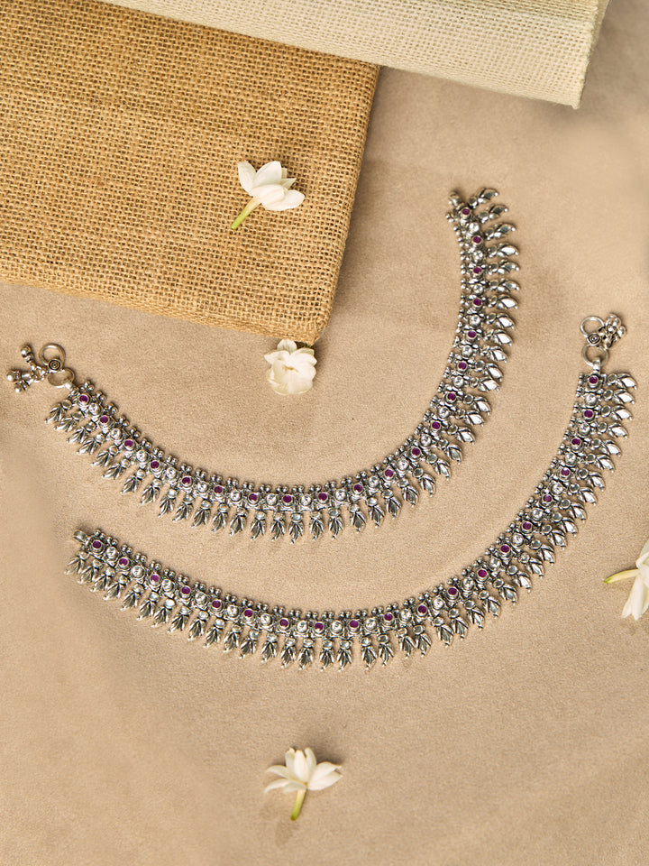 Regal Bullet Antique Anklet