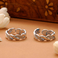 Antique Twist Silver Toe Ring