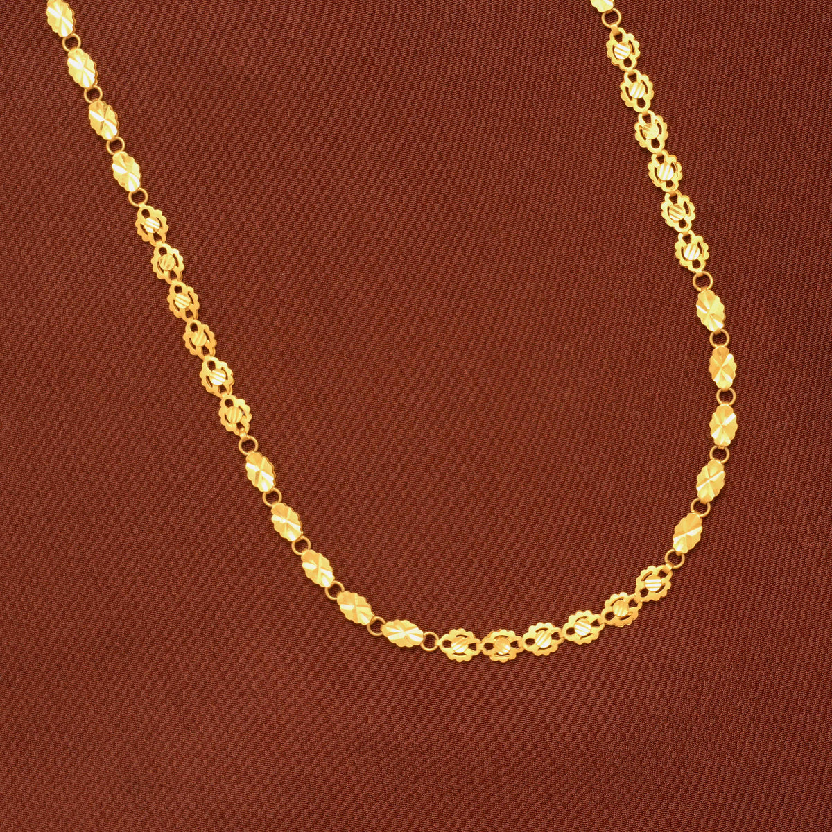 Regal Grain Pattern Gold Chain for Women
