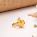 Regal Paisley Design Golden Ring