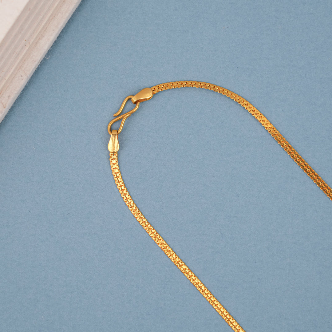 Sleek Plain Snake Design Gold Chain
