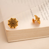 Traditional Coin Motif Antique Kundan Stud