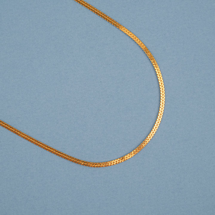 Sleek Plain Snake Design Gold Chain