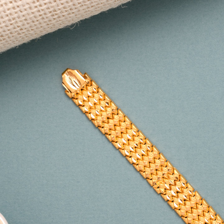 Geometric Wave Gold Bracelet for Men
