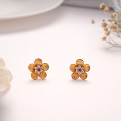 Cute Leaf Blossom with Flower Stone Golden Stud