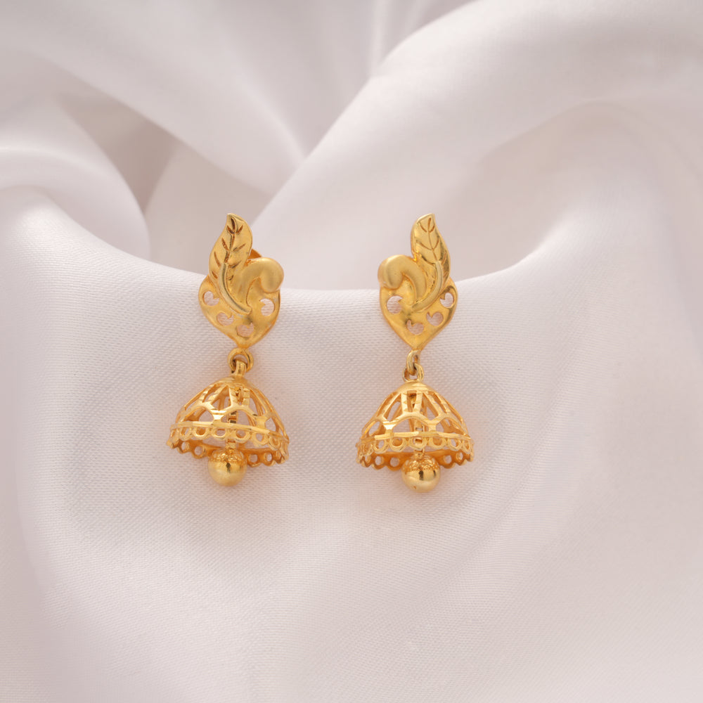 Gorgeous Leaf Pattern Golden Jhumka