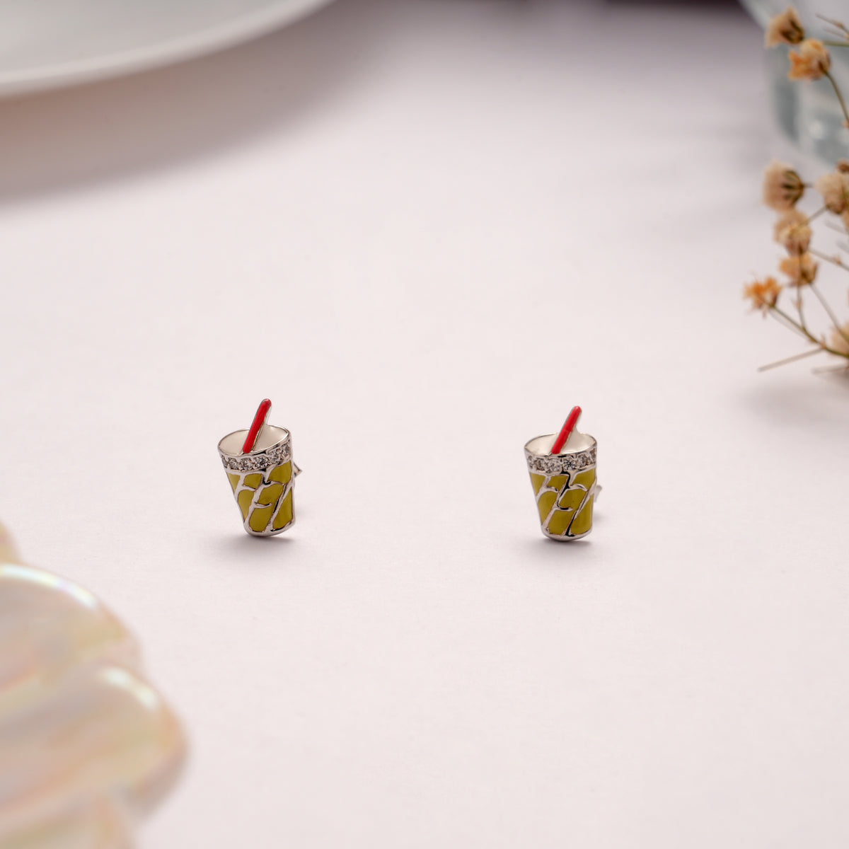 Fun Silver Milkshake Cup Stud