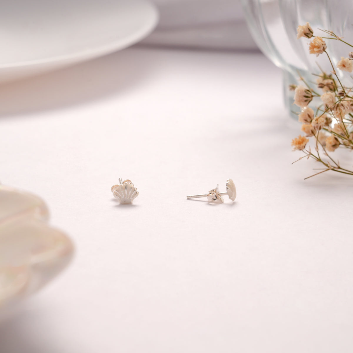 Glittering White Seashell Silver Stud