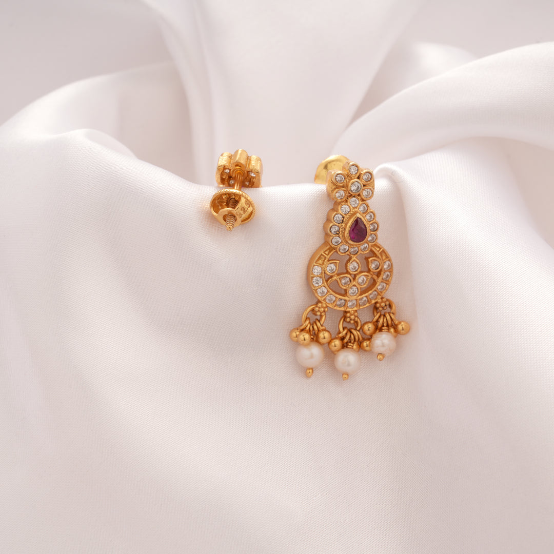 Royal Ruby Pearl Hanging Golden Earring