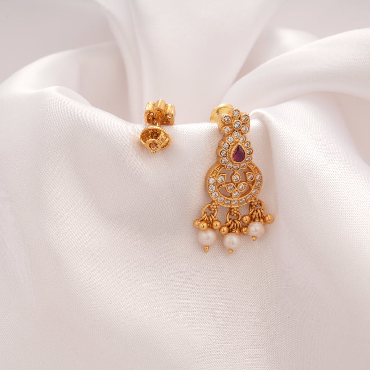 Royal Ruby Pearl Hanging Golden Earring