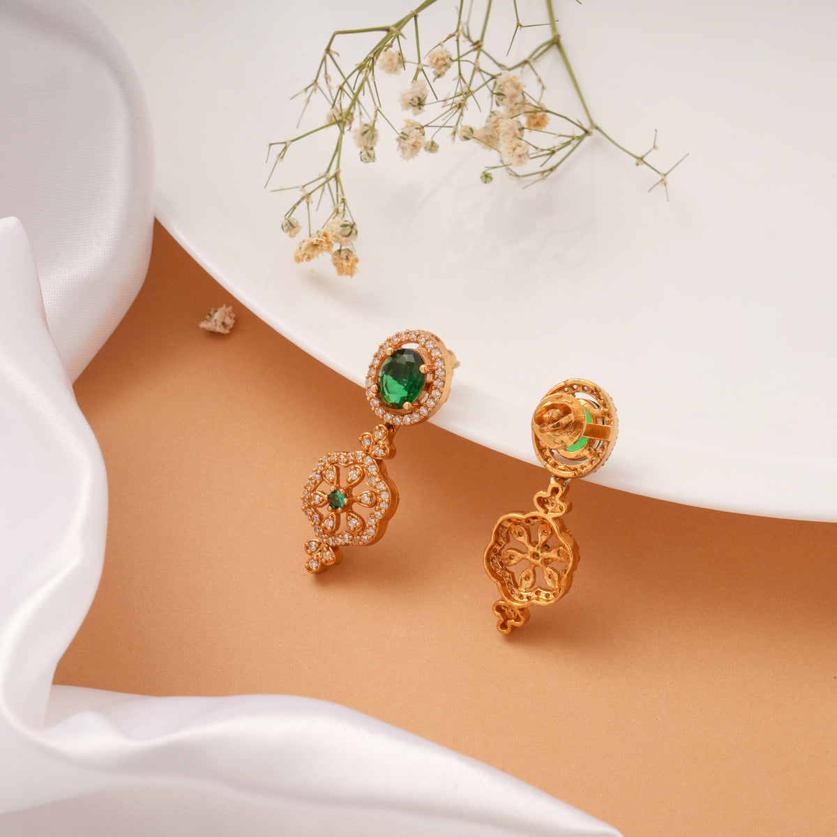 Shining Emerald Stone Golden Earring