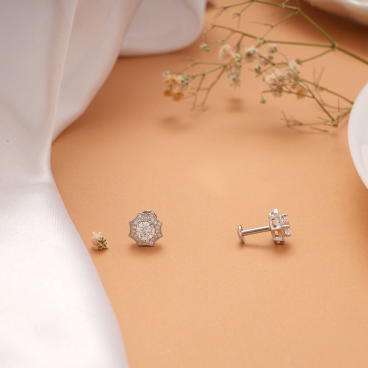 Sparkling Star White Stone Silver Stud